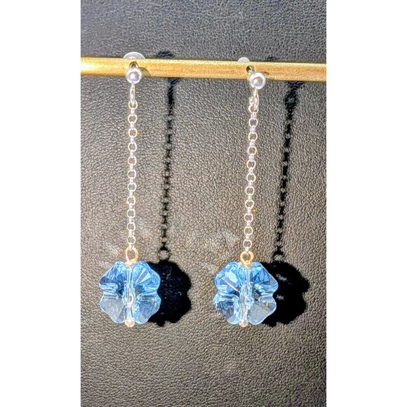 925 Sterling Silver Chain Drop Blue Crystal Flower Dangle Post Pierced Earrings - Picture 5 of 5